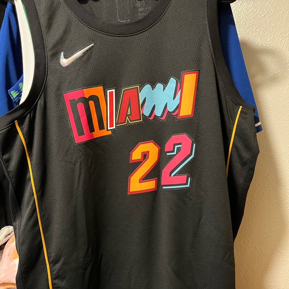 Miami heat Nike jersey size xl 52